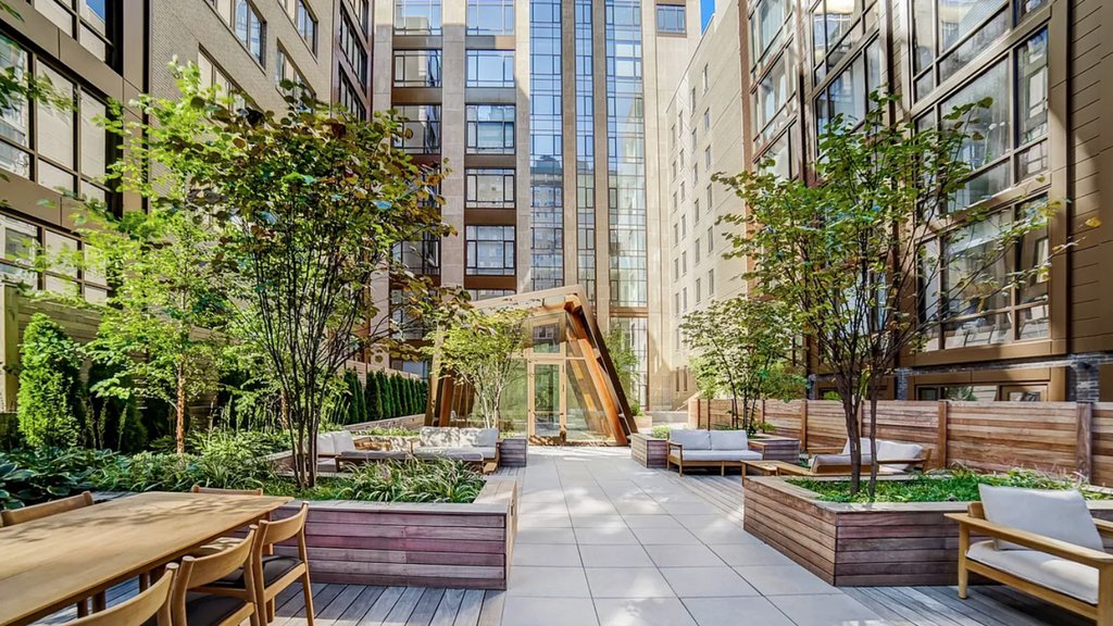 230 East 20th Street, Unit 66 photo 9