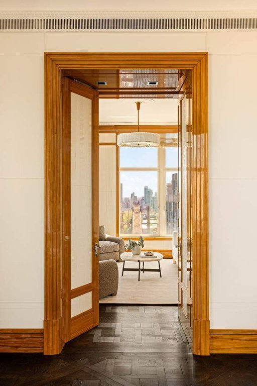 515 Park Avenue, Unit 36/37 photo 12
