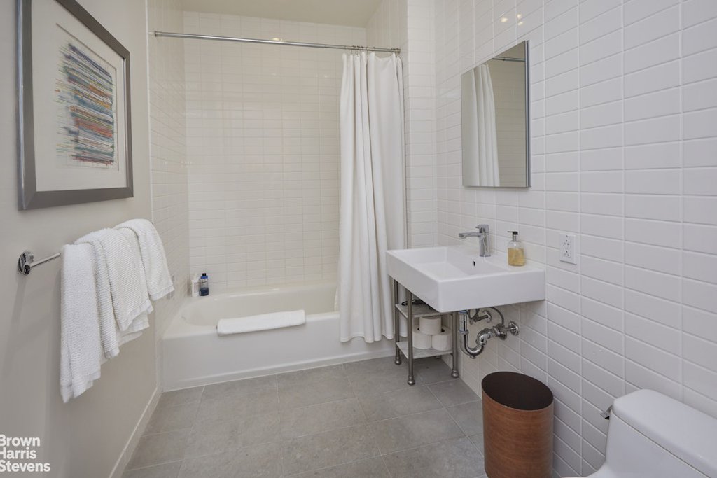 420 West 25th Street, Unit 6C photo 6