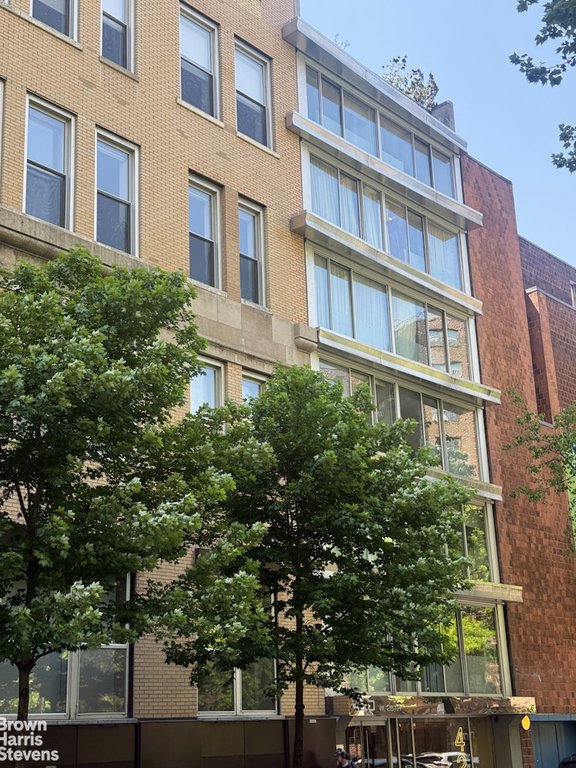 420 West 25th Street, Unit 6C photo 16