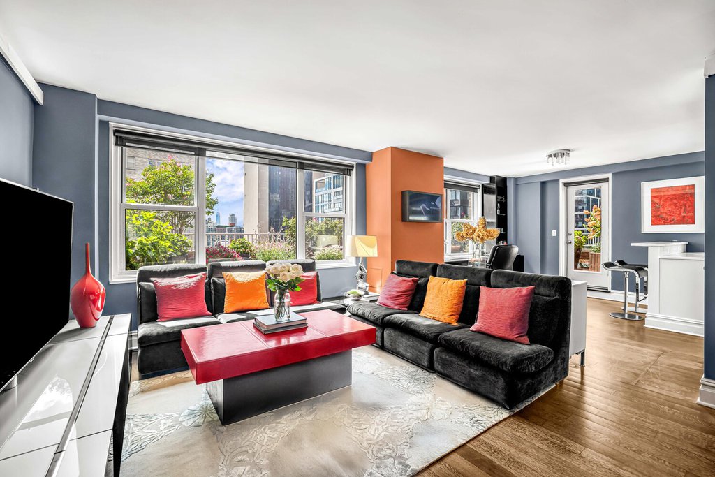 305 East 40th Street, Unit 19F photo 5