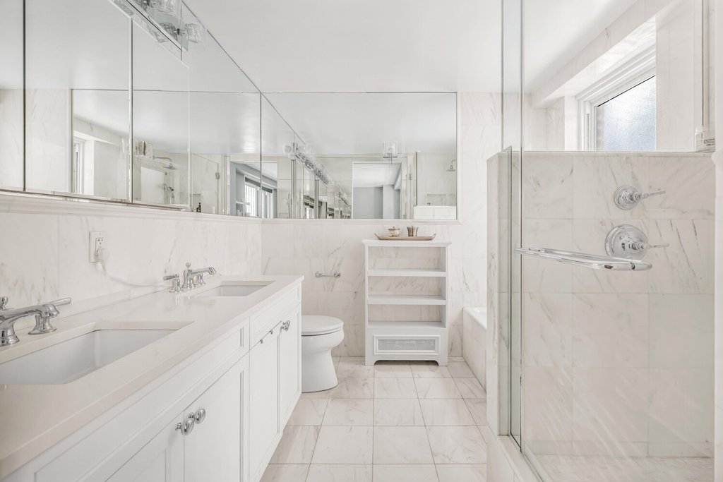 305 East 40th Street, Unit 19F photo 9