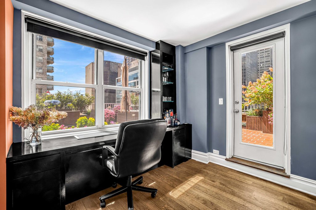 305 East 40th Street, Unit 19F photo 12