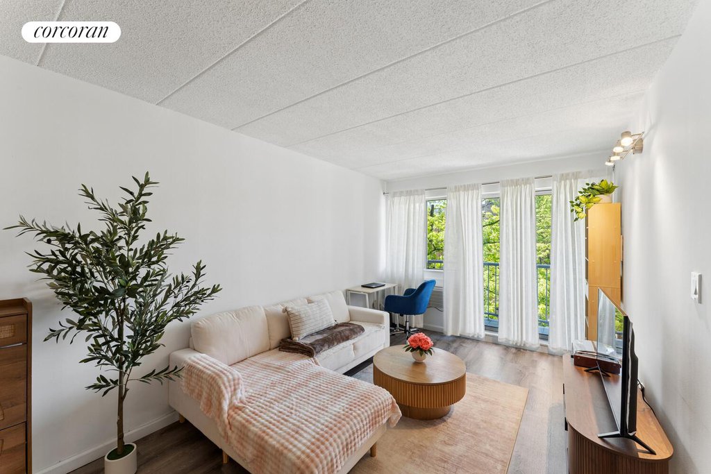 76-01 113th Street, Unit 3D