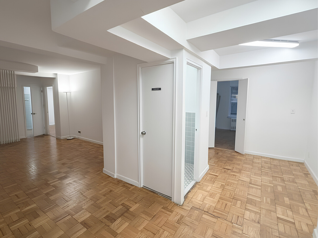 120 East 36th Street, Unit 1C