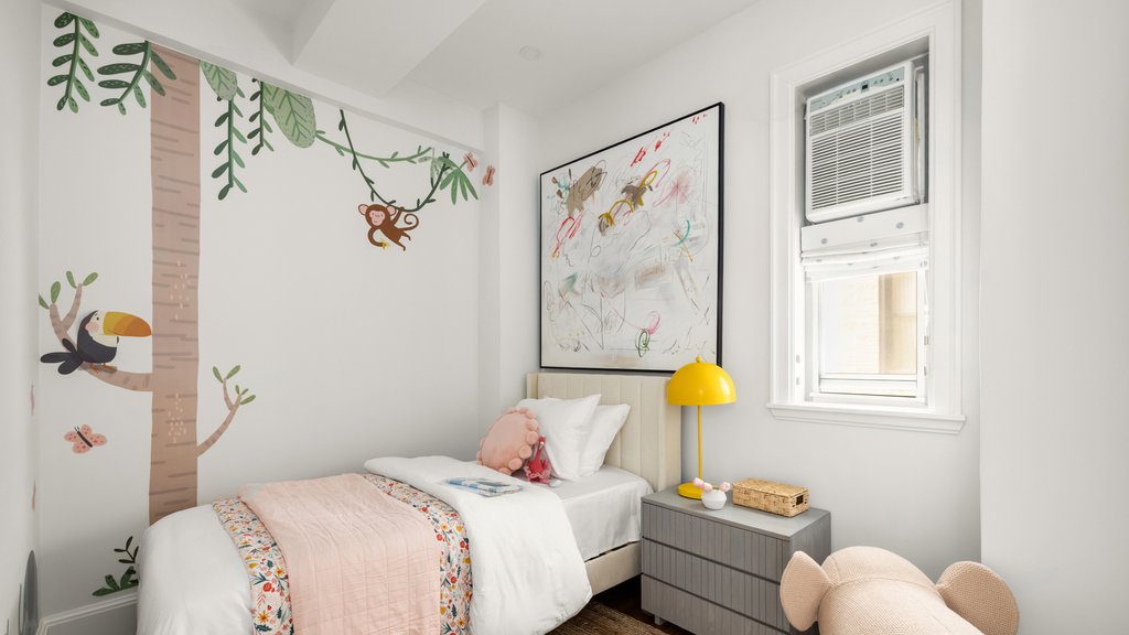 975 Park Avenue, Unit 5D photo 9