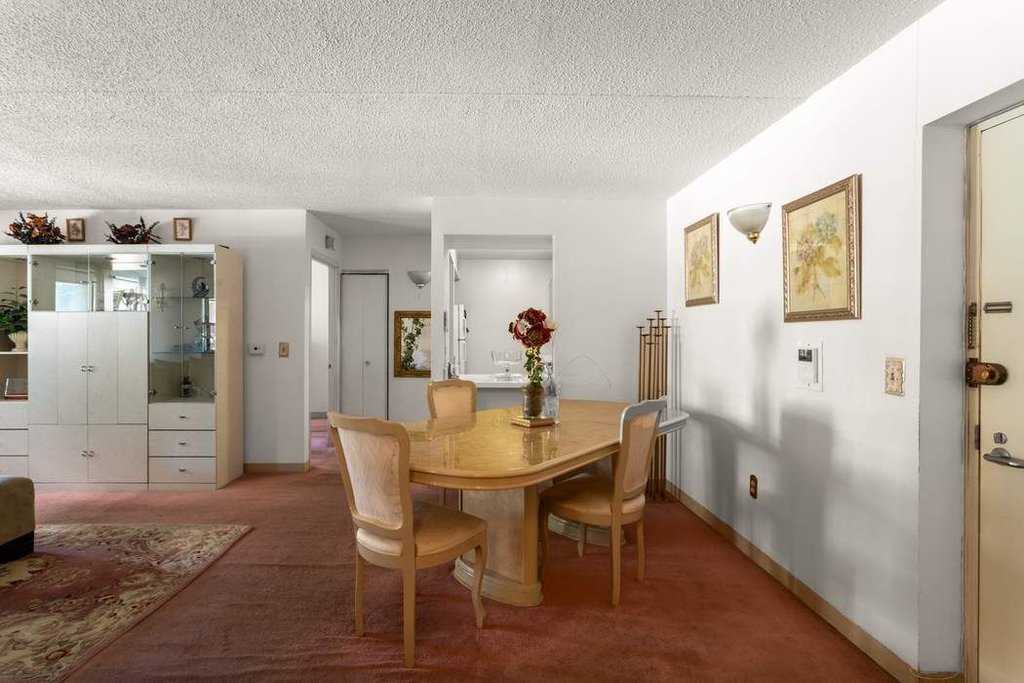 1919 Madison Avenue, Unit 220 photo 6