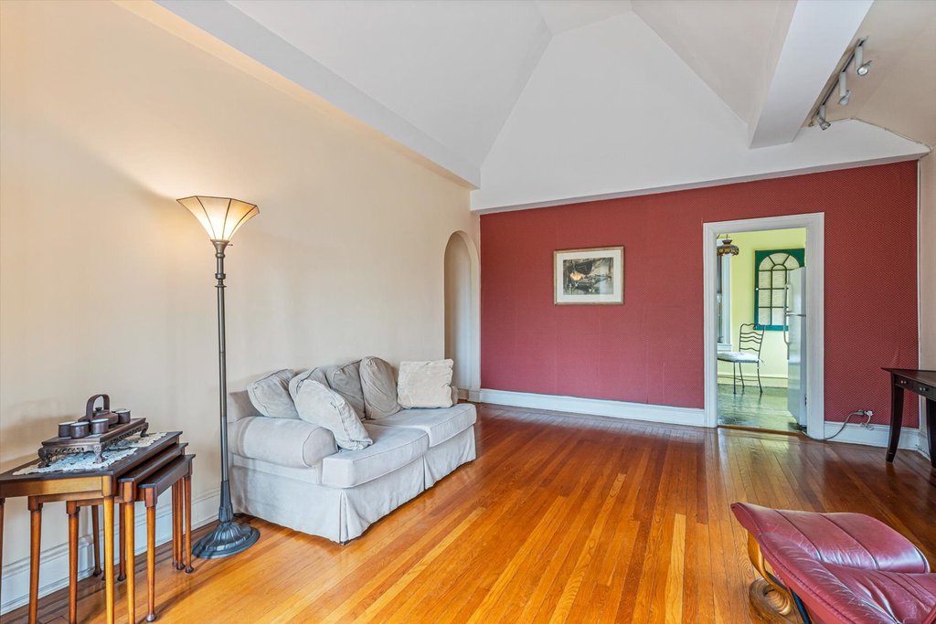 150 Burns Street, Unit 6H photo 10