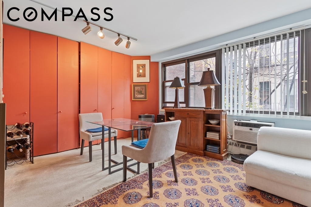 210 East 15th Street, Unit 6D photo 5