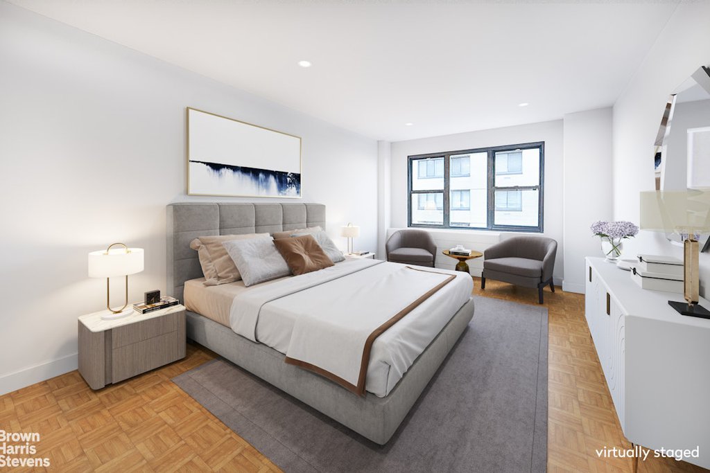 340 East 74th Street, Unit 7K photo 4