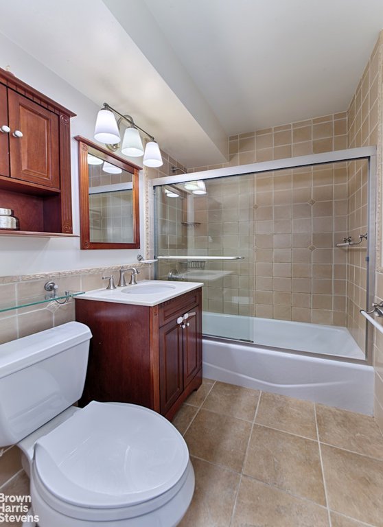 340 East 74th Street, Unit 7K photo 5