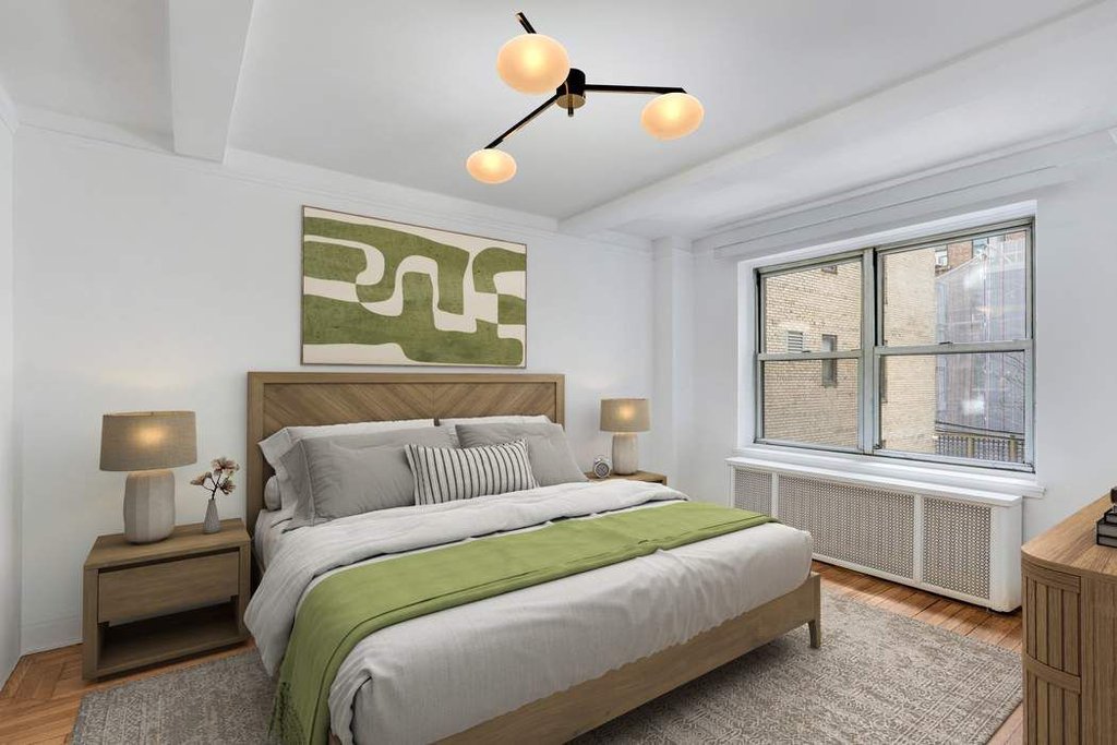 424 East 52nd Street, Unit 2A photo 14