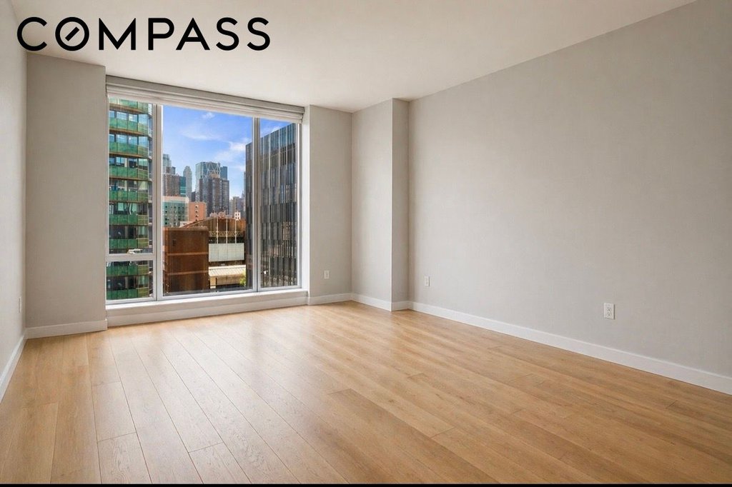 1 West End Avenue, Unit 14E photo 7