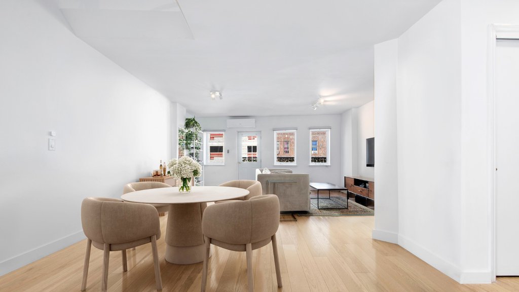 1570 Prospect Place, Unit 6