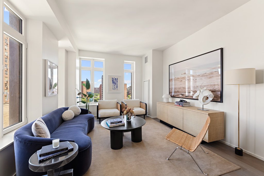 543 West 122nd Street, Unit 8A