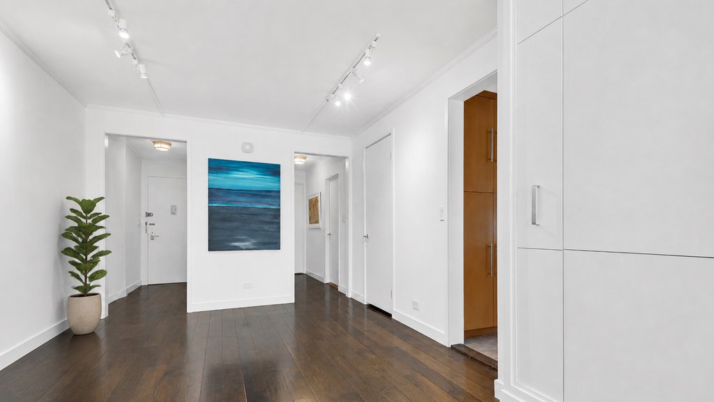 70 East 10th Street, Unit 9B photo 10