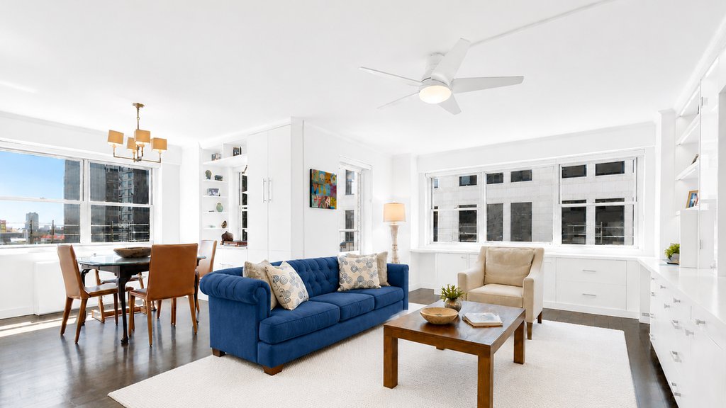 70 East 10th Street, Unit 9B photo 2