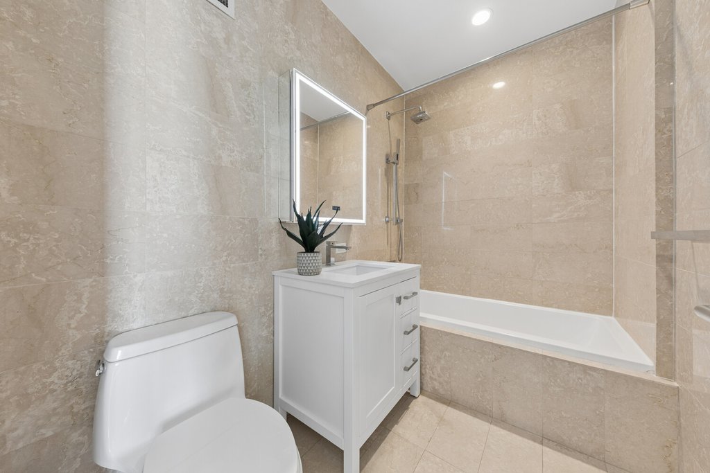 75 Wall Street, Unit PHL1 photo 7
