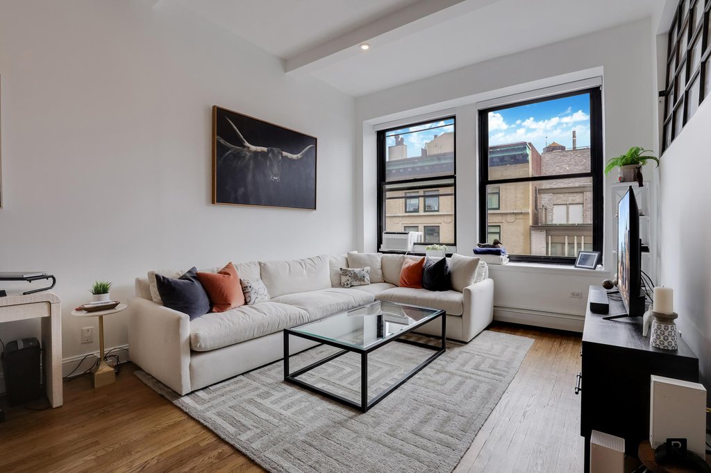 250 Mercer Street, Unit B1108