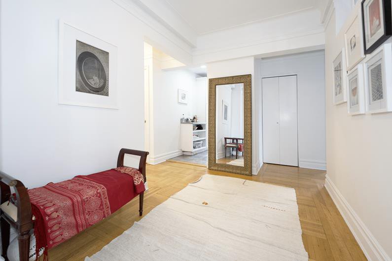 467 Central Park West, Unit 14B photo 6