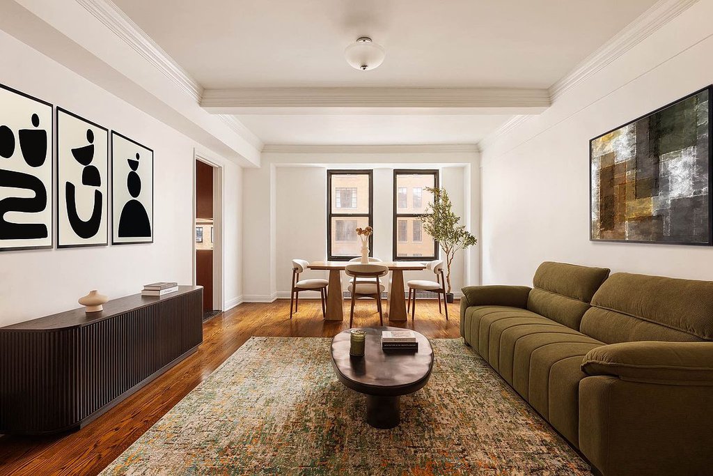 161 West 16th Street, Unit 8K