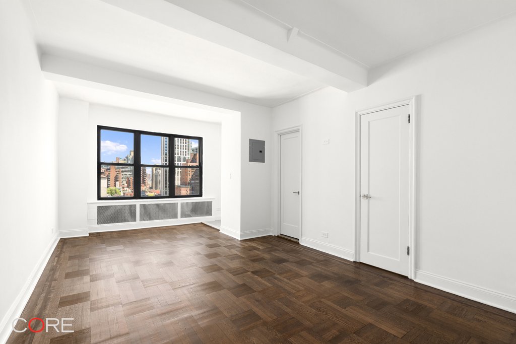 225 East 79th Street, Unit 16E photo 2