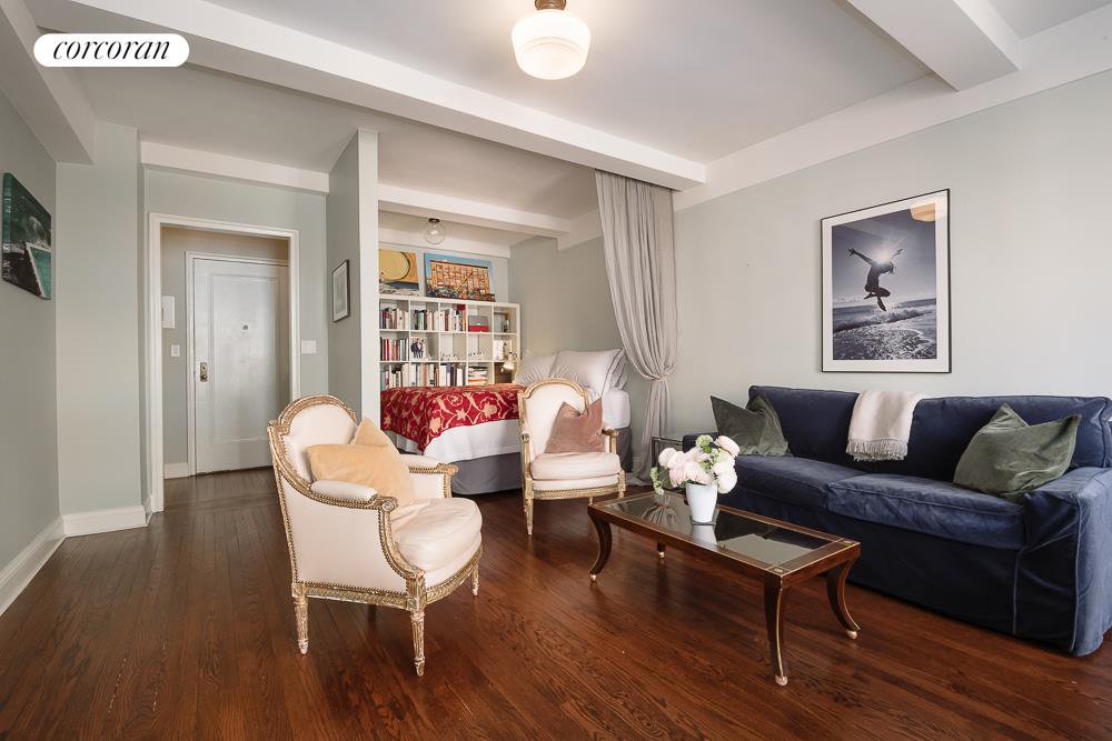465 West 23rd Street, Unit 14H photo 3