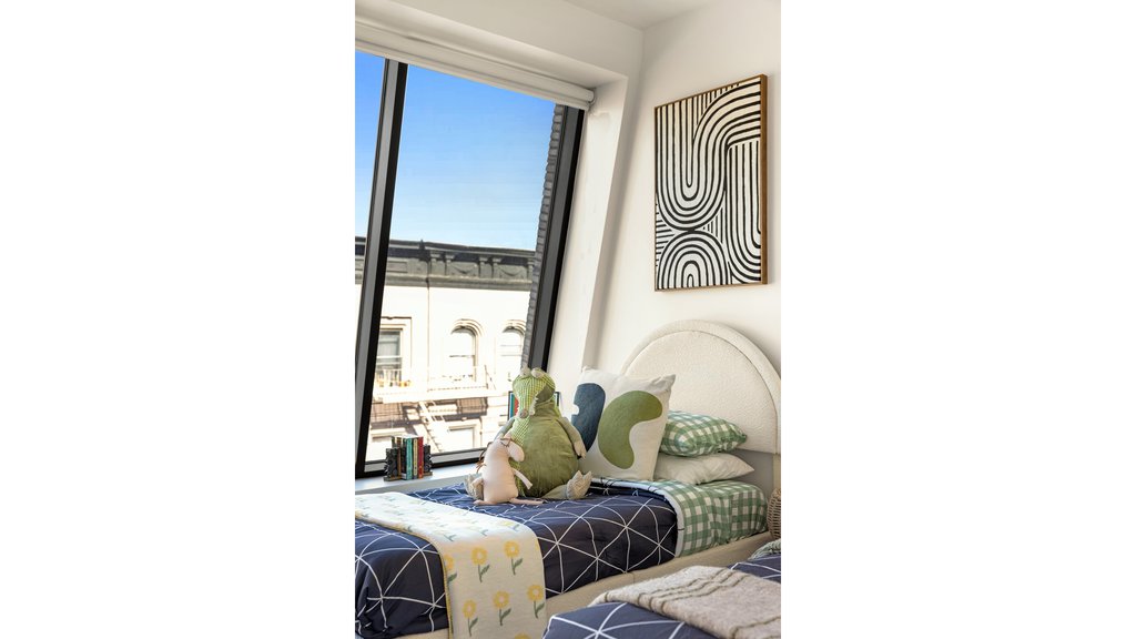 76 West 105th Street, Unit PH photo 14