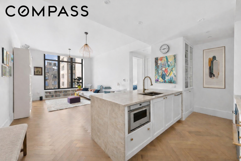 2505 Broadway, Unit 11B photo 3