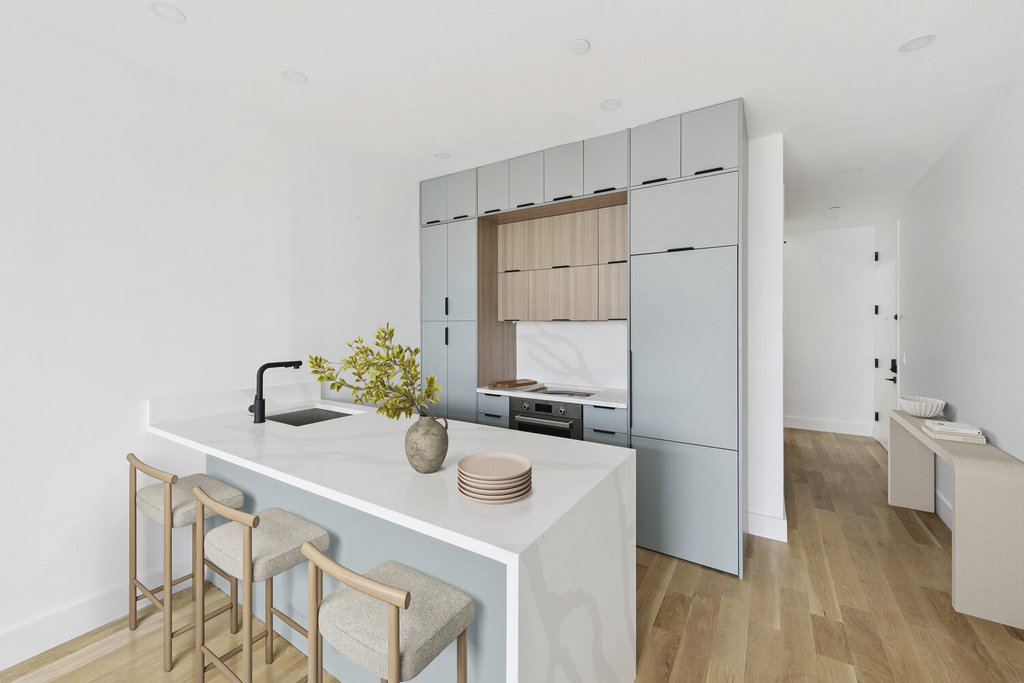 831 Knickerbocker Avenue, Unit PH4 photo 2
