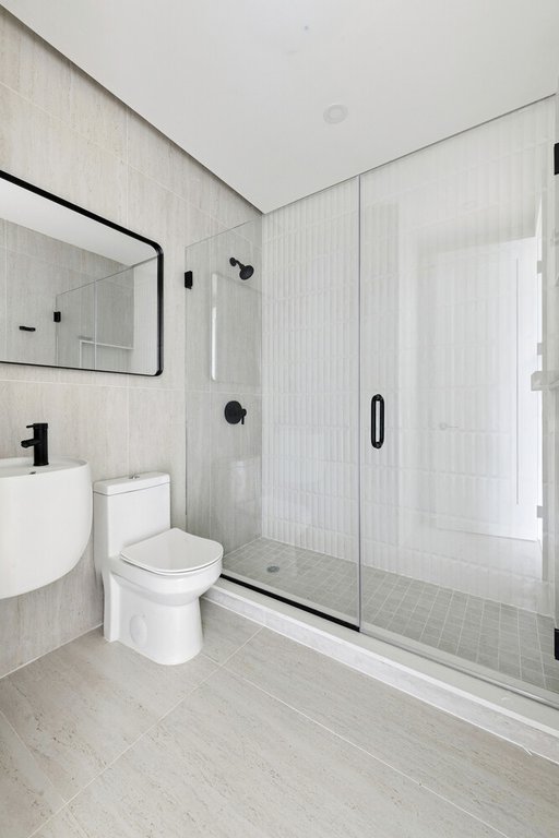 831 Knickerbocker Avenue, Unit 2F photo 7