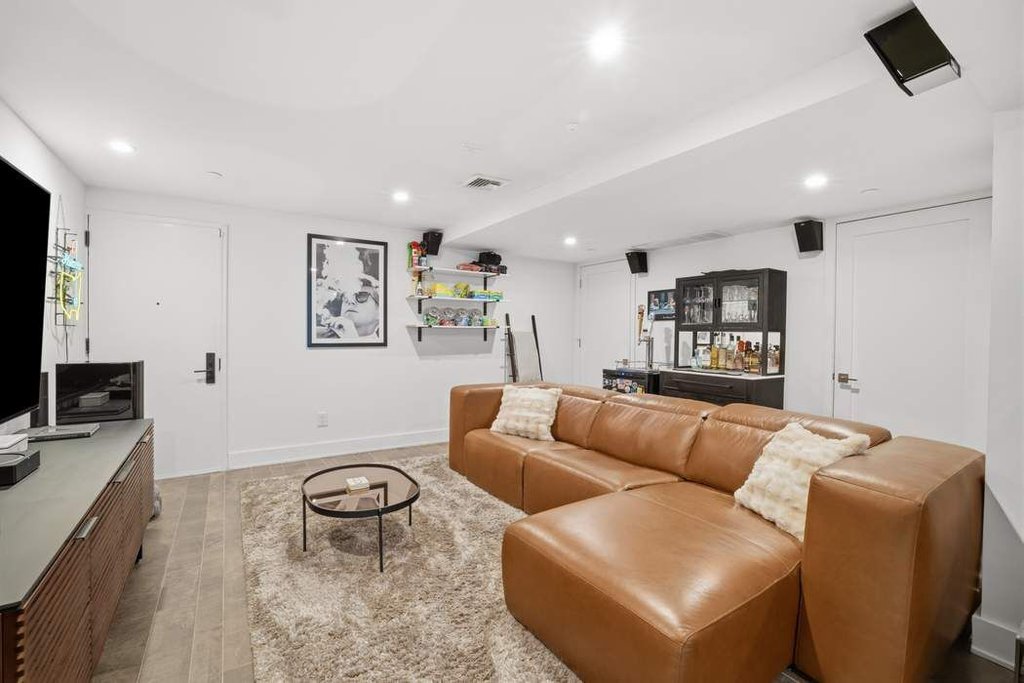 108 India Street, Unit 1 photo 9