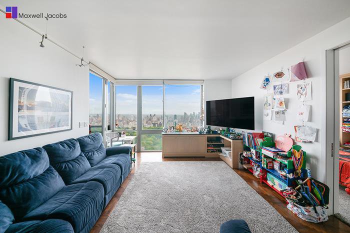 101 West 67th Street, Unit PH1C photo 2