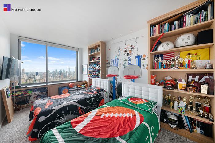 101 West 67th Street, Unit PH1C photo 8