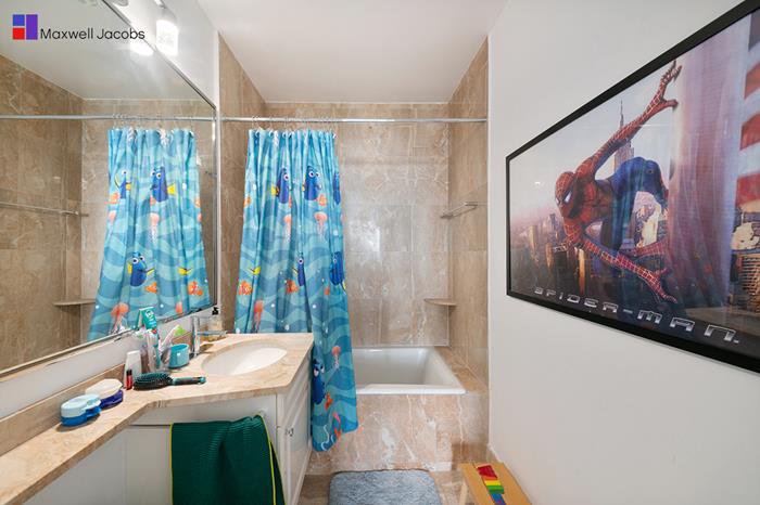 101 West 67th Street, Unit PH1C photo 9