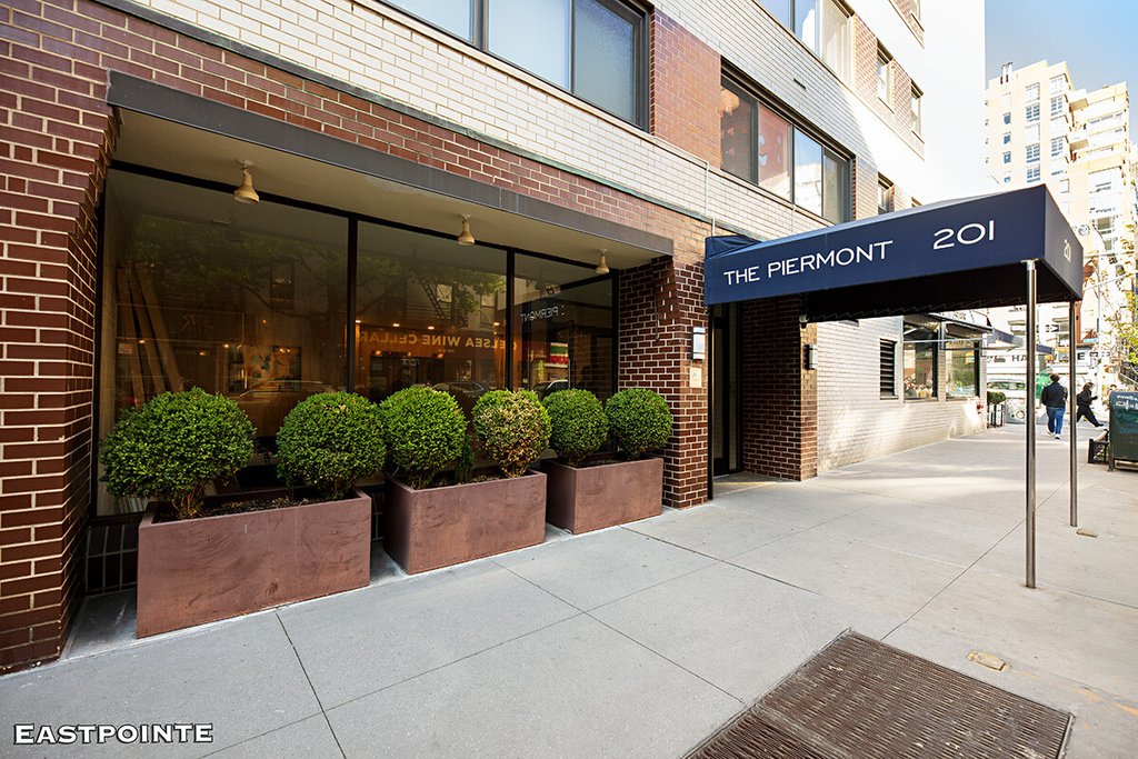 201 West 21st Street, Unit 8A photo 7