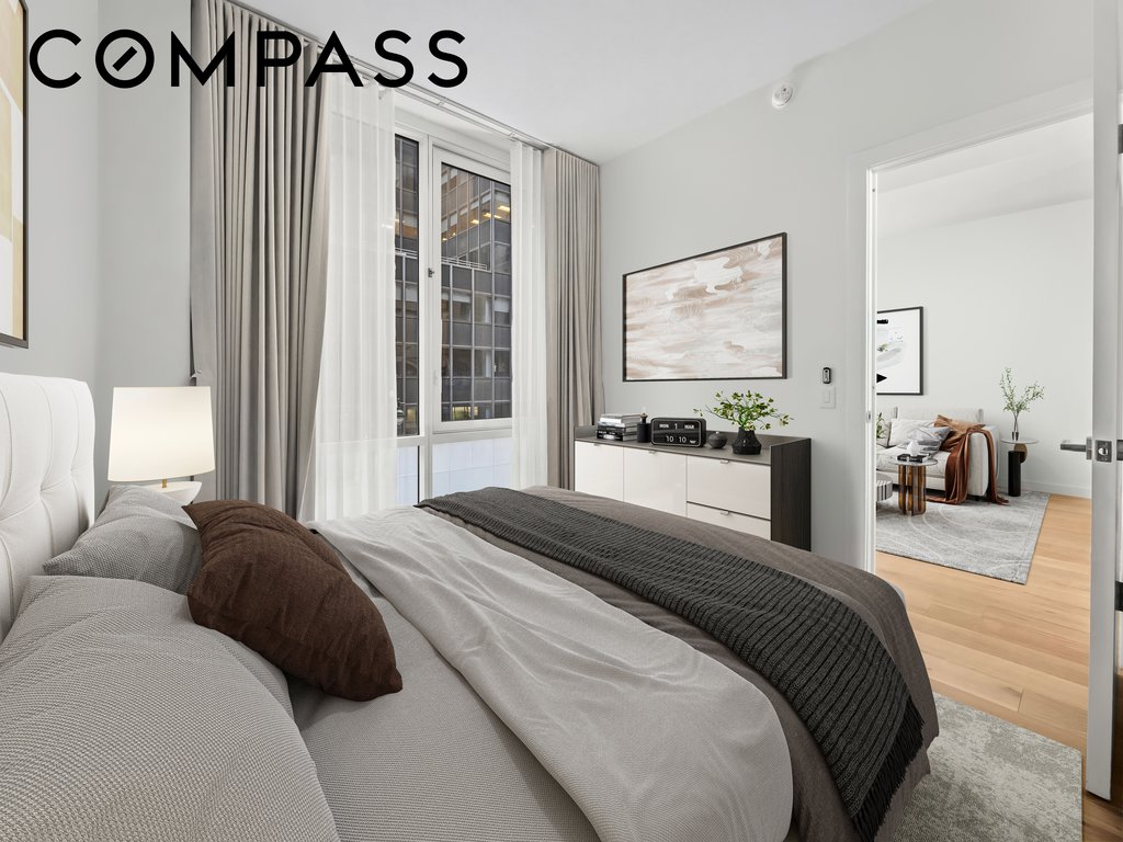 135 East 47th Street, Unit 4F photo 5