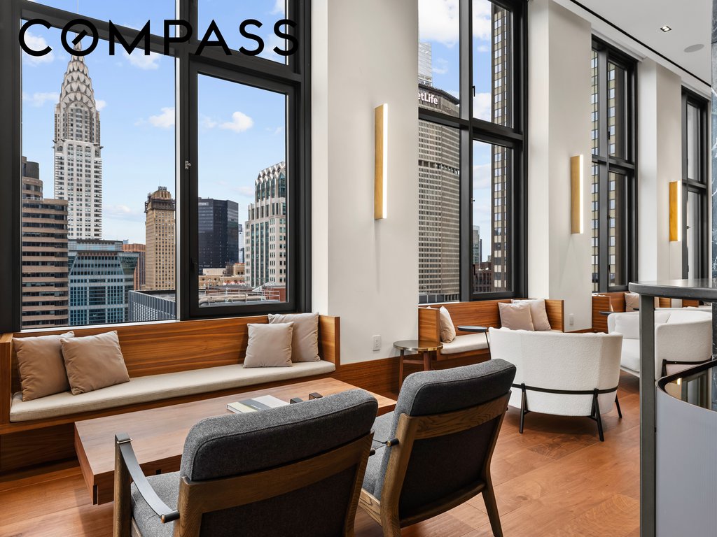 135 East 47th Street, Unit 4F photo 10