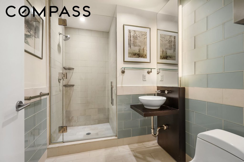 450 East 83rd Street, Unit 4H photo 7