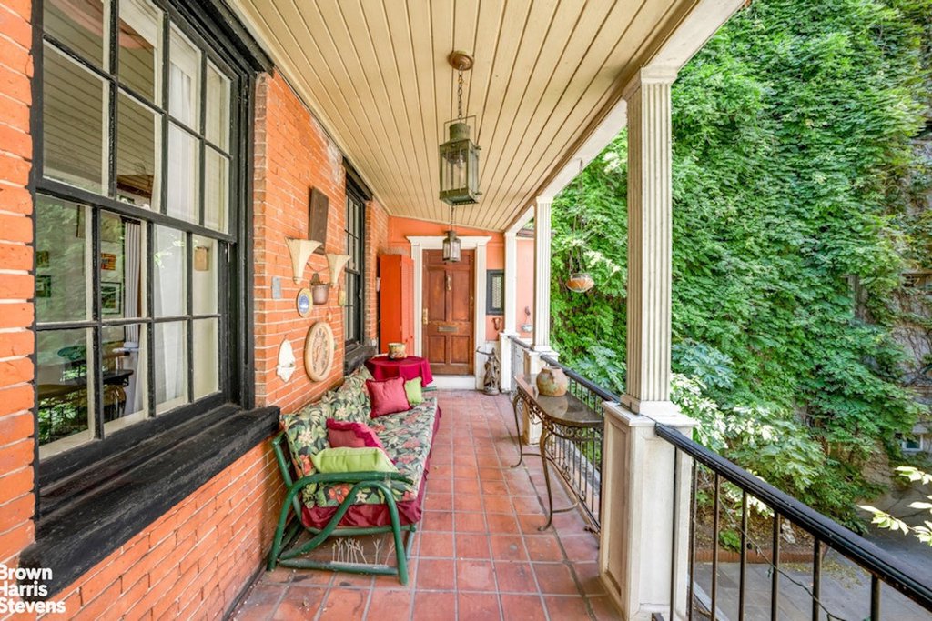 422 West 46th Street, Unit 2R photo 2