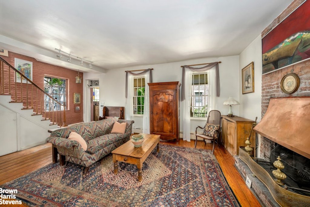 422 West 46th Street, Unit 2R photo 4