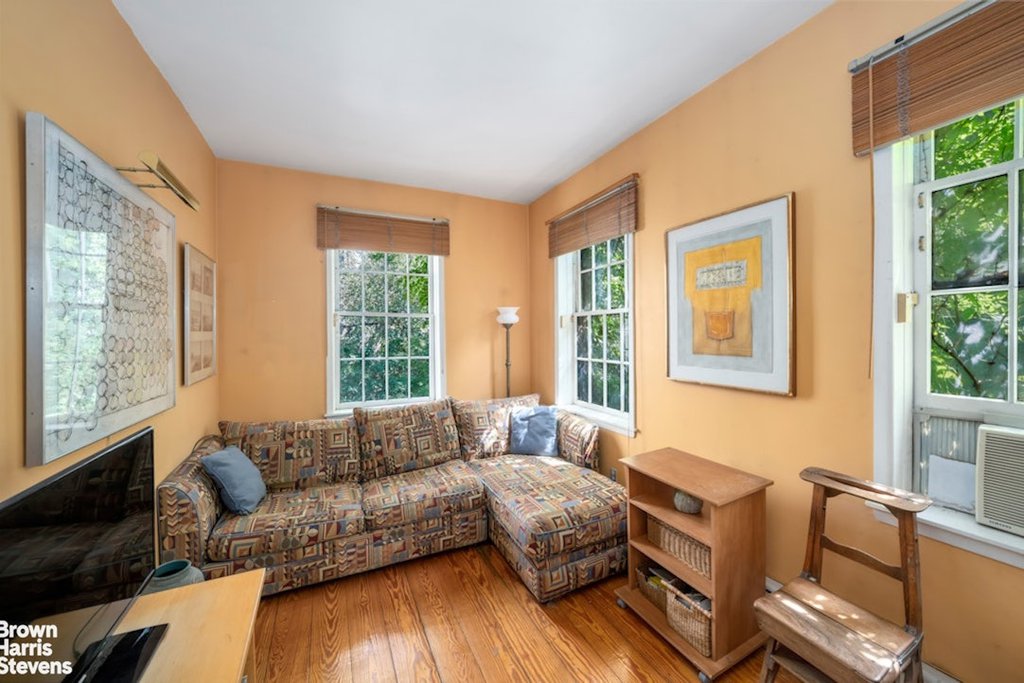 422 West 46th Street, Unit 2R photo 8