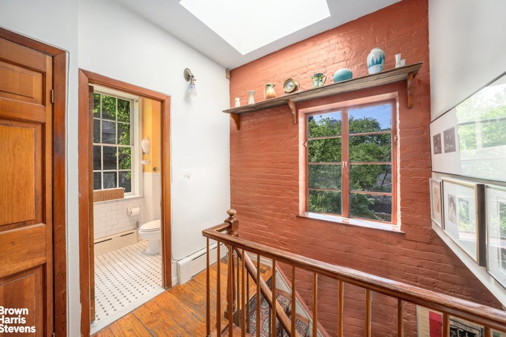 422 West 46th Street, Unit 2R photo 9