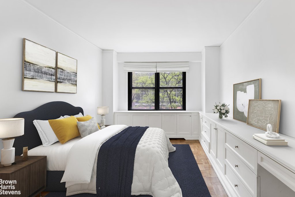 399 East 72nd Street, Unit 3D photo 2