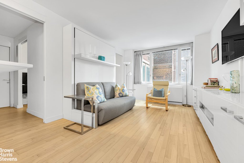322 West 57th Street, Unit 49Q photo 3