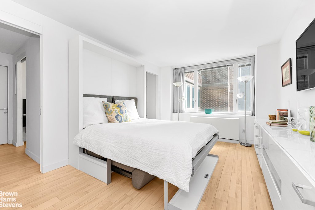 322 West 57th Street, Unit 49Q photo 6
