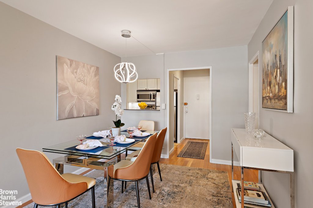 165 West 66th Street, Unit 6F photo 3
