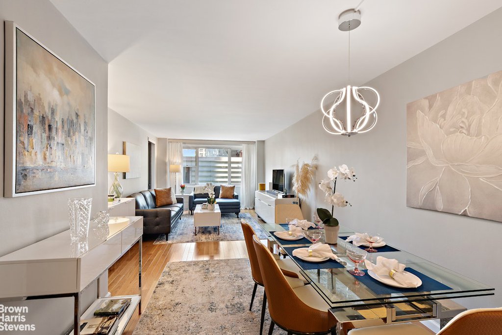 165 West 66th Street, Unit 6F photo 4