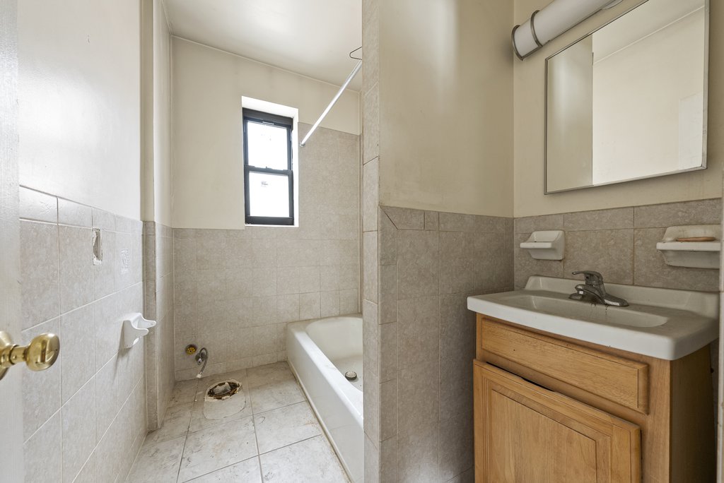 1715 Nelson Avenue, Unit 4B photo 11