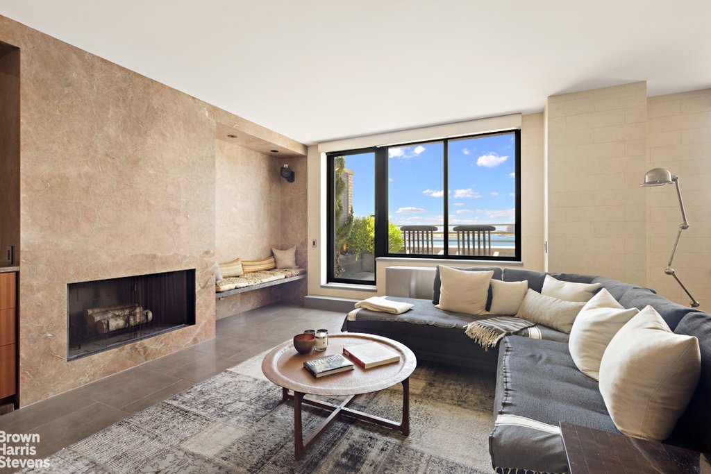 21 South End Avenue, Unit PH1E photo 4